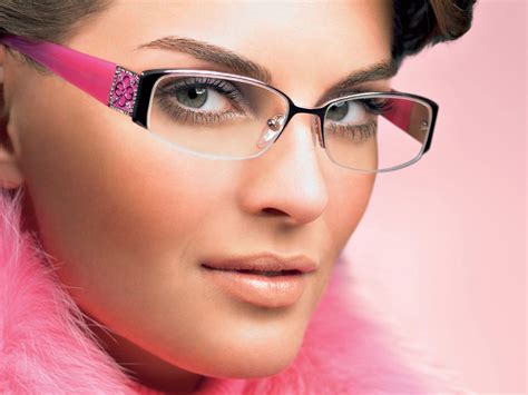 Cool Eyeglasses for Woman ~ New Fashion Arrivals/Styles