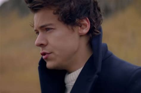 Harry Styles' 'Sign of the Times' Video Reaches 1 Billion Views