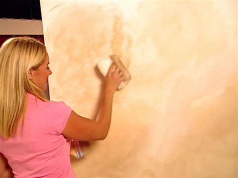 Decorative Paint Technique: Colorwashing Wall Instructions | HGTV