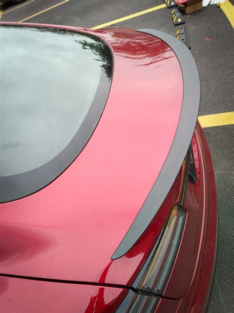 Tesla Model S Genuine Carbon Fiber Rear Spoiler (OEM Style) – TESLARATI Marketplace