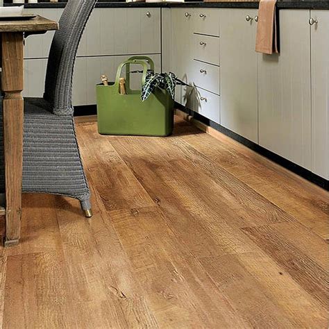 Premier Select - 8mm Laminate Flooring - Golden Oak | Laminate flooring ...