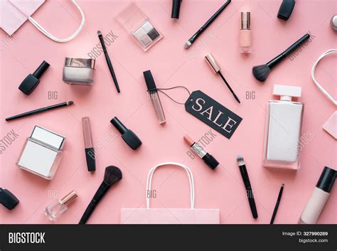 Cosmetic Perfume Image & Photo (Free Trial) | Bigstock