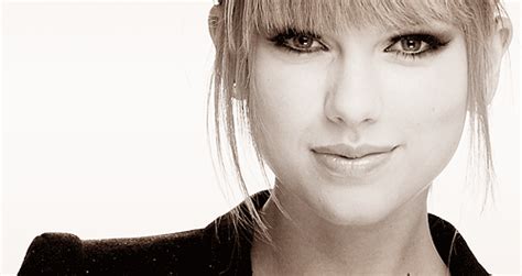 Taylor Swift GIF - Taylor Swift Photo (34716833) - Fanpop