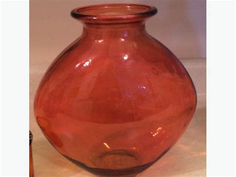 PRICE DROP Beautiful deep orange glass vase/decorative item ...