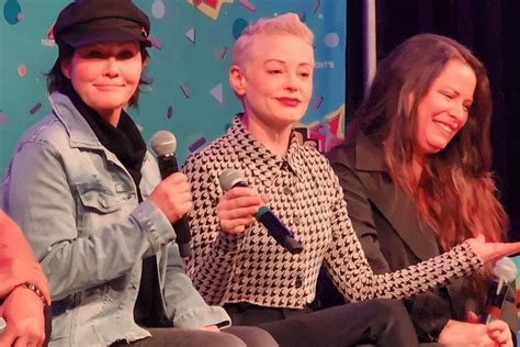 Charmed Cast Reunites at 90s Con – Revival Charmed