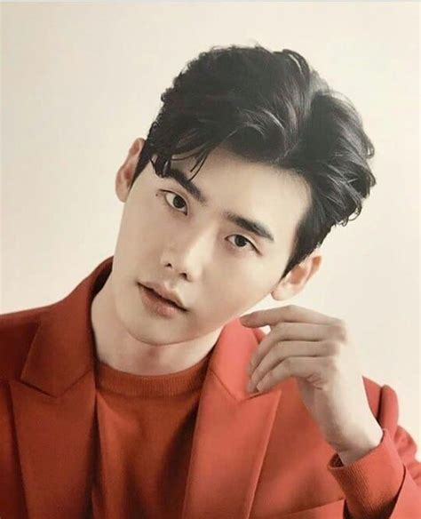 LeeJongSuk on Instagram: “Follow @leejongsuk.star . 🎑LeeJongSuk . . @jongsuk0206 . . . . # ...