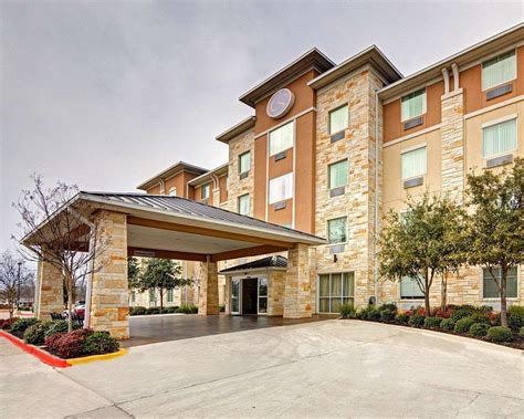 COMFORT SUITES ARLINGTON $76 ($̶1̶3̶7̶) - Updated 2021 Prices & Hotel Reviews - TX - Tripadvisor