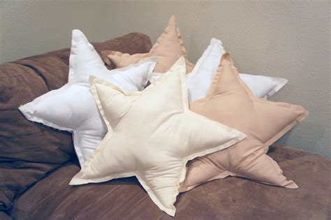 Star Pillow Tutorial - Joan Ellen Cornell