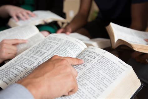 Most Accurate Bible Translation: What is the Most Accurate Bible ...