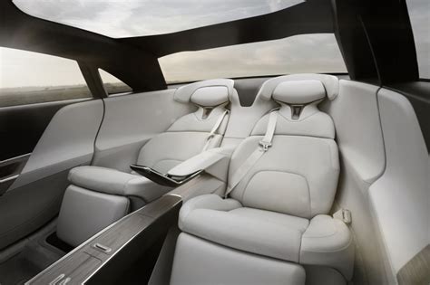 Lucid-Air-executive-rear-seats - TESLARATI