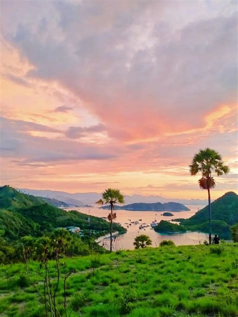 8 Tempat Menikmati Sunset di Labuan Bajo dengan View Terbaik - IndonesiaJuara