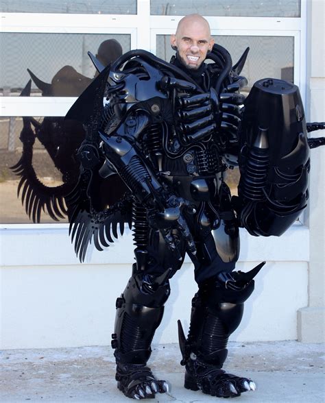 How to cosplay as the ‘Alien’ xenomorph | Cosplay, Xenomorph, Alien