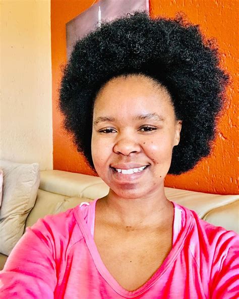 Zahara announces return to a toxic social media platform