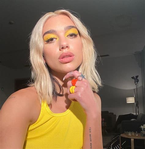 See Dua Lipa Serve Some Incredible Bold Makeup Looks