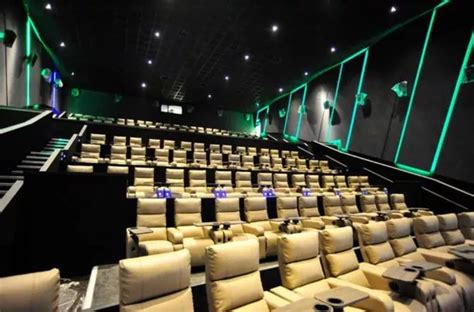 Hull Odeon's amazing luxury new screens that cinema goers are RAVING ...