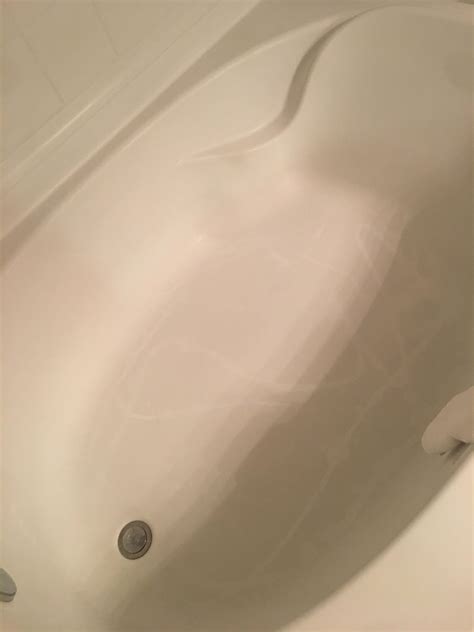 Bathtub cleaning tip? : r/CleaningTips