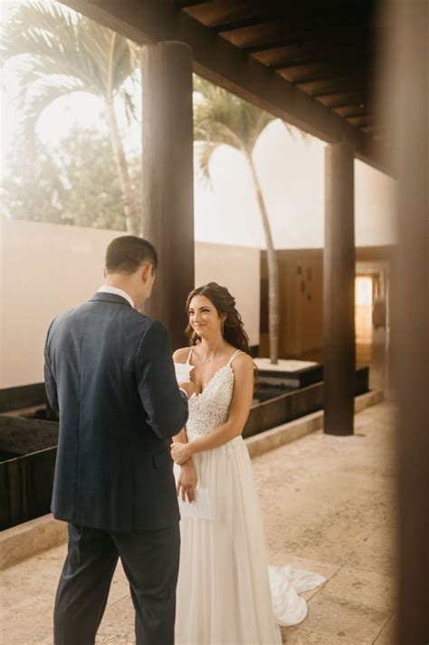 Mexico Destination Wedding at Dreams Jade Resort & Spa | Bridie Travel