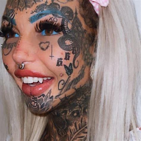 Woman inspired to tattoo her eyes like model Amber Luke goes blind ...