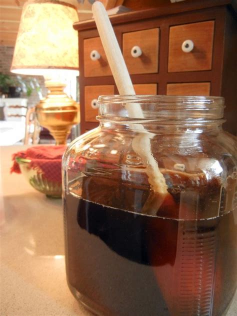 A Complete Beginner's Guide To Brewing Your Own Kombucha | Kombucha ...