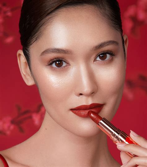 Lunar New Year Lipstick - Image to u