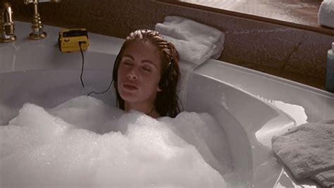 Bathtub Moments in GIFs From Pretty Woman, The Royal Tenenbaums, and More | Vogue