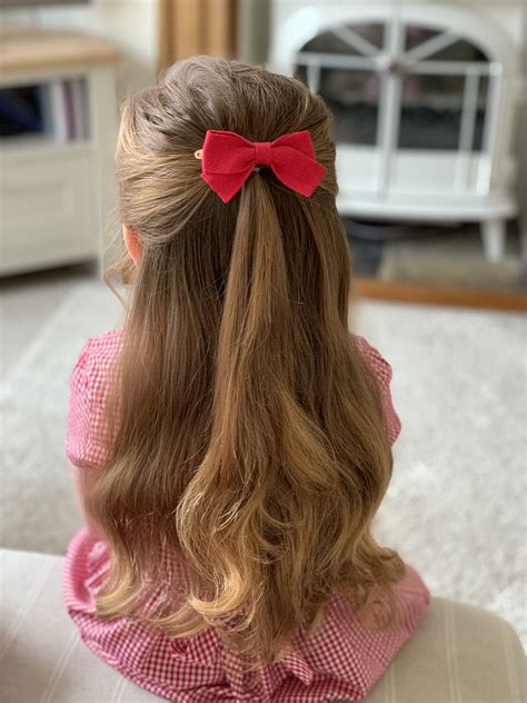 11+ Fun Girls Hairstyles With Bows