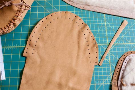 How to Make Leather Moccasins (Part 1 of 3) - Mr. Lentz Leather Goods ...