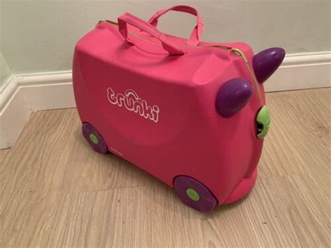 Trunki Suitcase pink kids sit-on - dark pink ride on cabin bag Children’s Bag | eBay