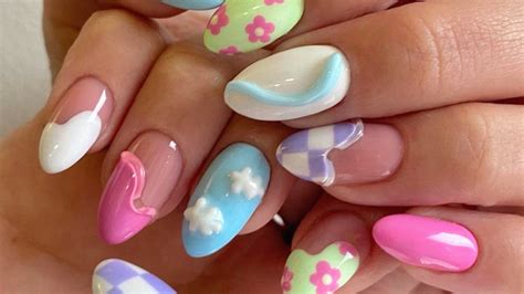 3D Nail Art Is Here To Next-Level Your Mani. Here's All The Inspo You Need... | Glamour UK