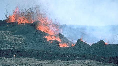 VOLCANO WATCH: Learning From The 1984 Eruption Of Mauna Loa