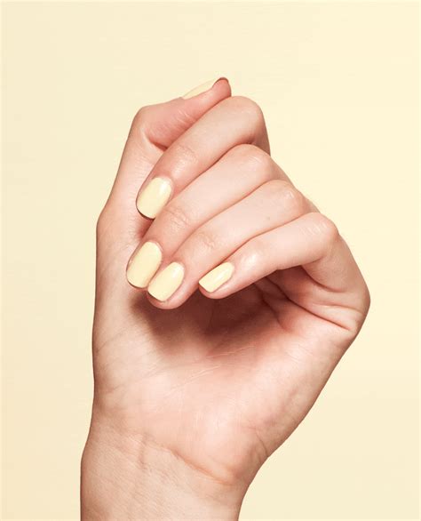 OPI®: Blinded by the Ring Light - Pastel Yellow Gel Nail Polish
