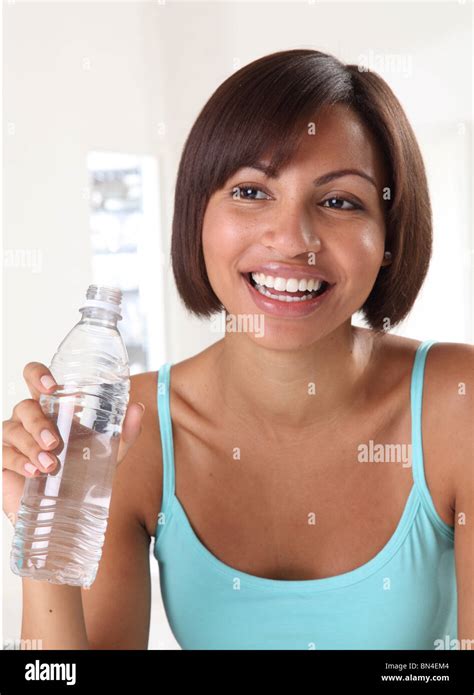 Bottled water hi-res stock photography and images - Alamy
