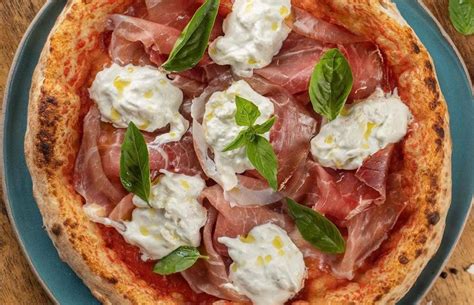 The 50 Best Pizzas In The World | Enjoy Travel