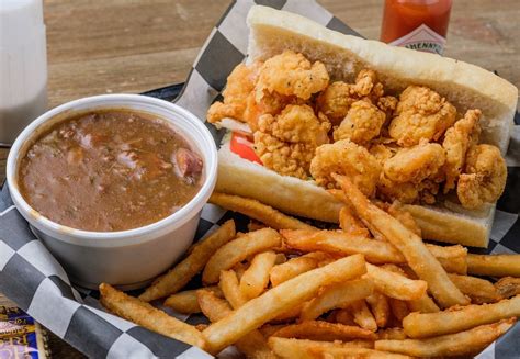 7 Famous Foods in Mississippi