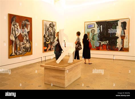 PICASSO MUSEUM PARIS PAINTING EXHIBITION Stock Photo - Alamy