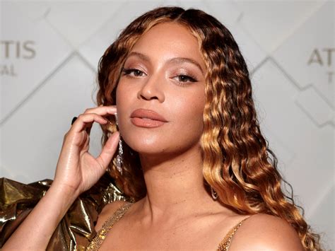 Beyoncé’s Makeup Artist Revealed the L'Oreal Lip Product He ‘Always ...