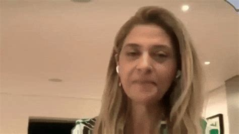 Cabeleleila Leila GIFs - Get the best GIF on GIPHY