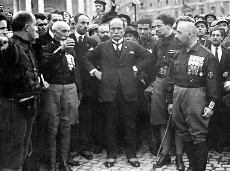 Dictators: Benito Mussolini – Delusions of Grandeur - PILOT GUIDES