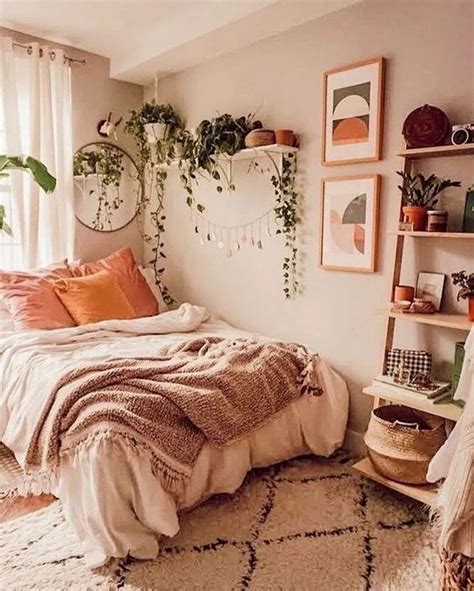 How to Decorate Your Bedroom in Bohemian Style | College bedroom decor, Dorm room walls, Dorm ...