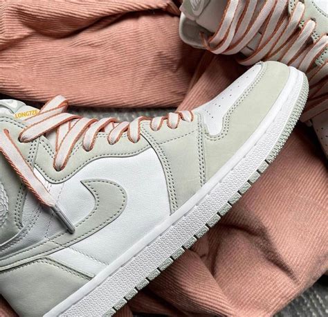 WMNS Air Jordan 1 'Seafoam' | First Look — CNK Daily (ChicksNKicks)