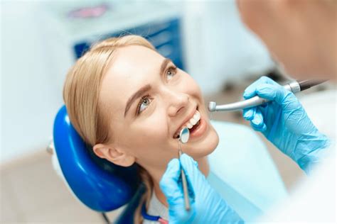 Dental Bonding Pros and Cons: Is Dental Bonding Worth It?