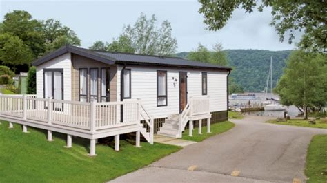 Static caravan decking and skirting on a static caravan?