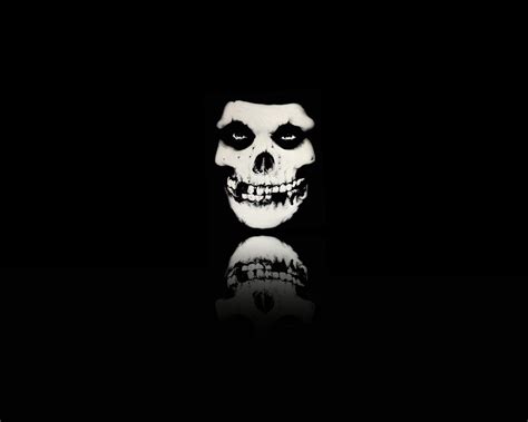 Misfits Skull Wallpapers on WallpaperDog