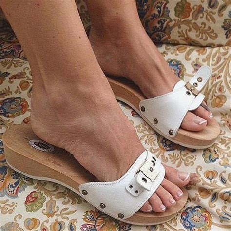 women feet sandals wood 0145 | Clogs shoes fashion, Bare foot sandals ...