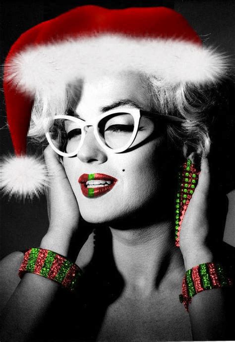 Marilyn Monroe Christmas By S.Creighton by SCreighton on DeviantArt