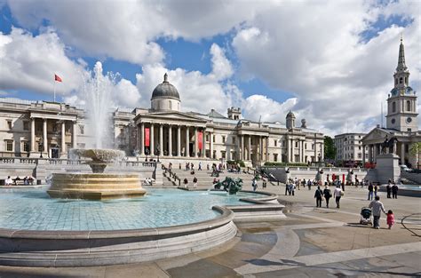 File:Trafalgar Square, London 2 - Jun 2009.jpg