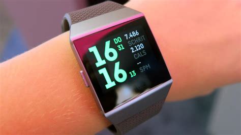 Fitbit Ionic Review: Fitbit's First Fully-fledged Smartwatch - Tech Advisor