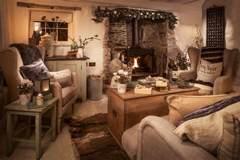 1149 best Cosy Cottage Interiors images on Pinterest | Kitchens, Shabby chic bedrooms and ...