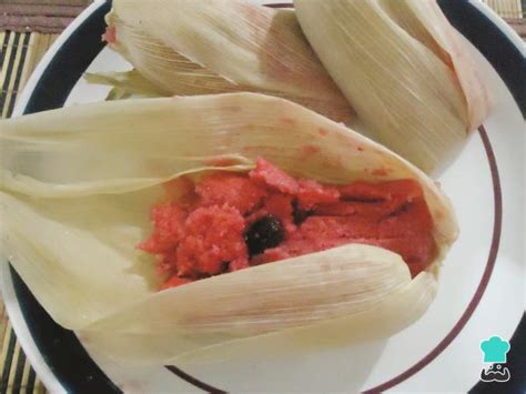 Tamales de fresa dulces