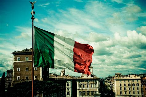 Italian Flag | Day 5: Rome | Dave Kellam | Flickr